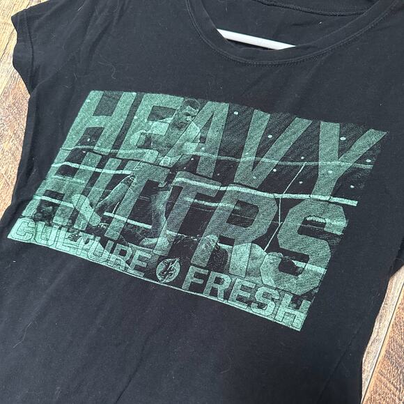 RARE Mike Tyson boxing 'Heavy Hitters' Shirt Womens Medium - Picture 2 of 4
